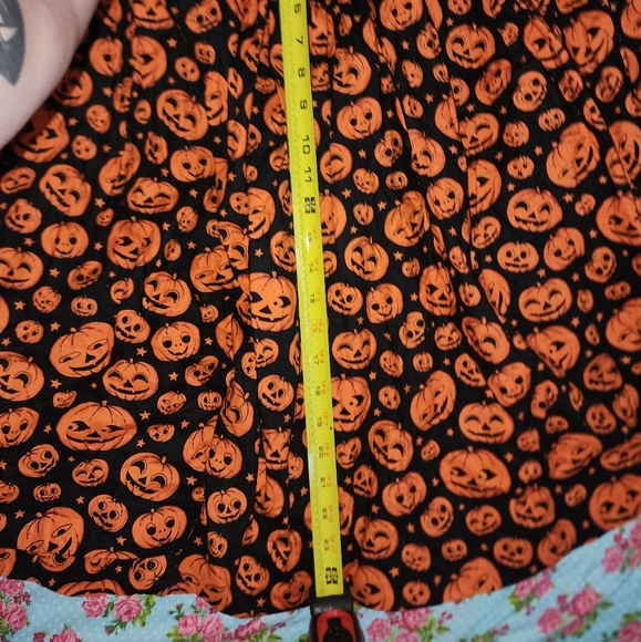 Violets in May custom Halloween swing skirt size XS - Picture 6 of 7